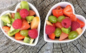 Eating real fruits lowers your risk for diabetes, says physician