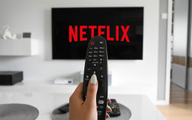 Netflix plans to introduce ads and password sharing fees 