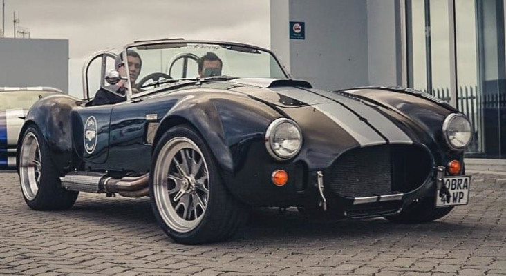 Explore the Cape with a classic Cobra experience