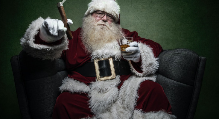 Whackhead's Prank: Santa's been very naughty