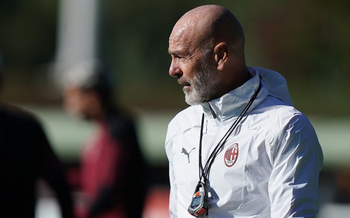 AC Milan coach Pioli tests positive for COVID-19