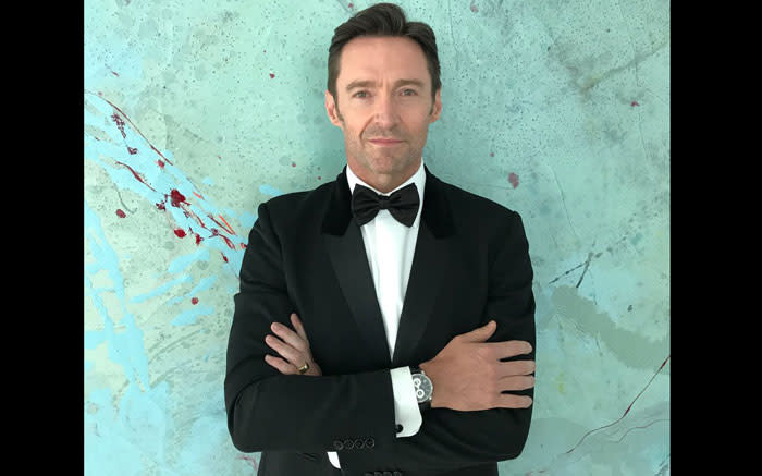 hugh-jackman-burst-stitch-open-singing-in-the-greatest-showman