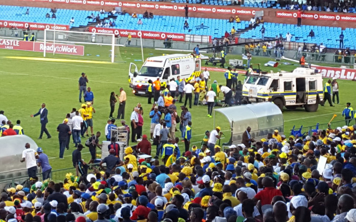 Chiefs and Sundowns fans are in awe with Orlando Pirates - Lucky