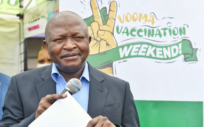 mabuza-urges-phokeng-residents-to-use-vooma-vaccination-weekend-to-get-jab