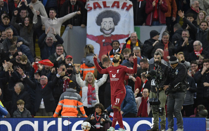 Salah gives Liverpool lift-off to end Man City's unbeaten start