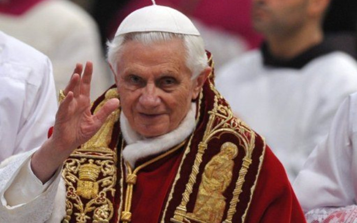 Mantan Paus Benediktus mengaku memberikan informasi yang ‘salah’ untuk penyelidikan penyalahgunaan