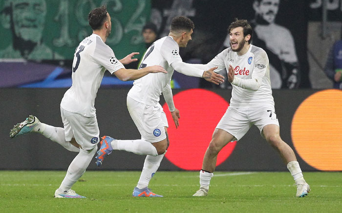 Napoli beat Frankfurt in Champions League last 16, first leg