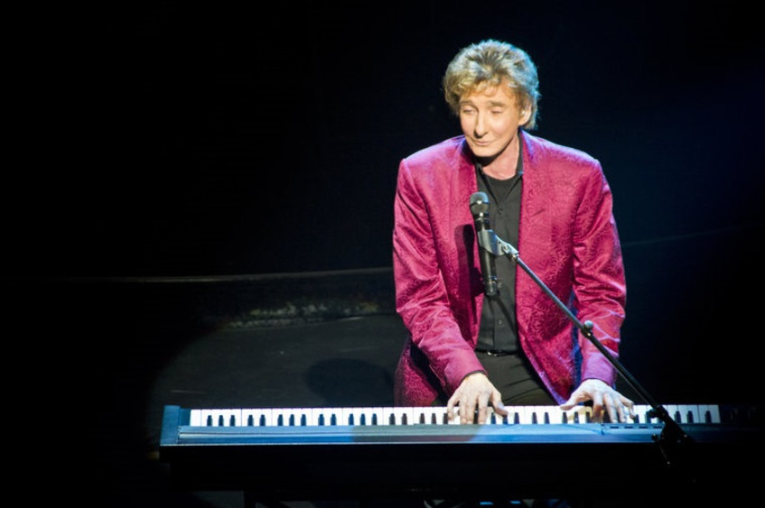NZ Parly plays Barry Manilow hits to drive away vaccine mandate protesters