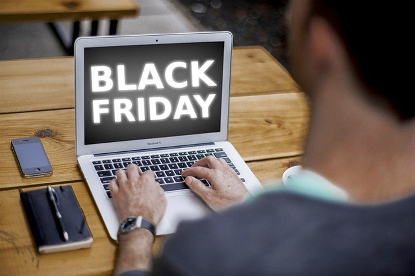 Expert tips to avoid Black Friday becoming a dark day for your finances