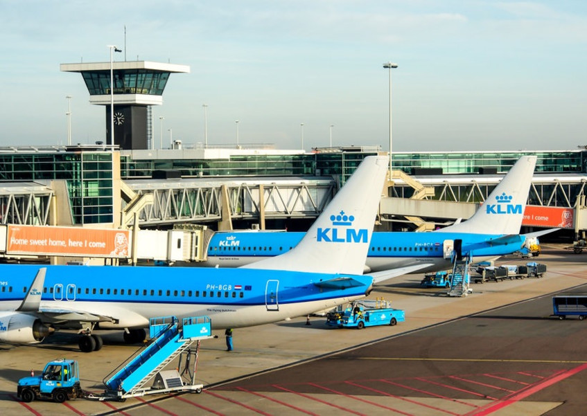 61 passengers from SA in isolation in Amsterdam, being tested for variant