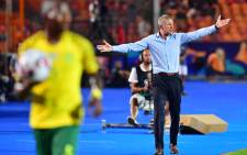 South Africa's coach Stuart Baxter reacts during the 2019 Africa Cup of Nations quarterfinal football match between Nigeria and South Africa at Cairo international stadium on 9 July 2019. Picture: AFP