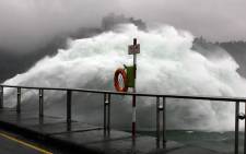 The photo shows a grand sight in Taiwan's northern Shihmen Dam, Taoyuan county, northern Taiwan, 27 September 2007 as the authorities release water due to heavy rains brought by Typhoon Mitag. Picture: AFP