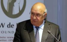 FW de Klerk delivers a speech to mark 20 years of democracy, on January 31, 2014 in Cape Town. Picture: JENNIFER BRUCE/AFP