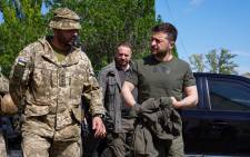 Ukrainian President Volodymyr Zelensky (R) visiting the frontline positions of the Ukrainian military during a working trip to the Zaporizhzhia region. Picture: Handout / UKRAINIAN PRESIDENTIAL PRESS SERVICE / AFP