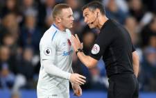 Everton forward Wayne Rooney has a moment with the referee during the English Premier League clash against Leicester City on 29 October 2017. Picture: Facebook. 