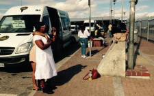 Commuters eager to travel to Eastern Cape for holidays. Some vehicles however have not been checked. Picture: EWN/ Siyabonga Sesant