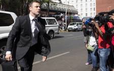 FILE: Oscar Pistorius arrives at the High Court in Pretoria ahead of his sentencing on 17 October 2014. Picture: Christa Eybers/EWN.
