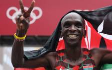 Kenya's Eliud Kipchoge celebrates after winning the men's marathon final during the Tokyo 2020 Olympic Games in Sapporo on 8 August 2021. Picture: Giuseppe CACACE/AFP