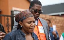 Acting Gauteng Social Development MEC Panyaza Lesufi on 31 March 2020 met with the family of Ellen Mbhele (66) who died outside a Sassa pay point in Pimville, Soweto, on 30 March 2020. Picture: Kayleen Morgan/EWN