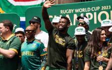 Springbok captain Siya Kolisi waves to supporters during the team's visit to Parliament ahead of the Webb Ellis parade in Cape Town on 3 November 2023. Picture: Kayleen Morgan/Eyewitness News