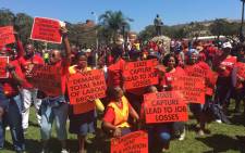 Cosatu supporters gather at King Dinizulu Park in Durban for a march against state capture and corruption. Picture: Ziyanda Ngcobo/EWN