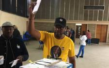 The ANC's Gauteng secretary Jacob Khawe casts his ballot at Emfuleni voting station on 8 May 2019. Picture: EWN