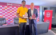 Kaizer Chiefs' Daniel Akpeyi (L) and Ernset Middendorp. Picture: @KaizerChiefs/Twitter
