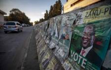 An election campaign poster on a street in Harare, Zimbabwe. Picture: Thomas Holder/EWN.