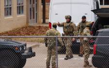 SWAT team members deploy near the Congregation Beth Israel Synagogue in Colleyville, Texas, some 25 miles (40 kilometers) west of Dallas, on 15 January 2022. Picture: Andy JACOBSOHN/AFP