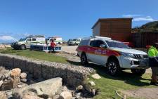 The NSRI Oyster Bay duty crew on 27 September 2020 assisted the South African Police Services, a police dive unit, SANParks rangers, and the Eastern Cape Government Health Forensic Pathology Services to recover the body of a 31-year-old local man from the Storms River. Picture: www.nsri.org.za



