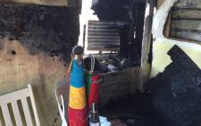 One person has been killed in a blaze that broke out in the Imizamo Yethu informal settlement in Hout Bay. Picture: Natalie Malgas/EWN.