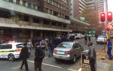 FILE. SA army and police raided on a buildings around Johannesburg CBD on 8 May 2015 as part of their operation to search for illegal goods, weapons and drugs. Picture: Nyasha Mharakurwa /@sirnyasha via Twitter.