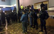 FILE: Metro police called in during a community meeting in Bonteheuwel. Picture: Natalie Malgas/EWN.