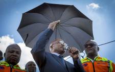 President Jacob Zum, Gauteng Premier David Makhura and Min of Cooperative Governance Des van Rooyen address residents of Setjwetla, an the area of Alexandra that was flooded and where one person subsequently lost their life.  Picture: Thomas Holder/EWN