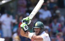 FILE: South Africa batsman Faf Du Plessis attempts to return a shot during the first Test at Kingsmead against New Zealand. Picture: OfficialCSA via Twitter.