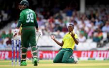 South African fast bowler Lungi Ngidi reacts to a missed chance against Bangladesh during their Cricket World Cup match on 2 June 2019. Picture: @cricketworldcup/Twitter