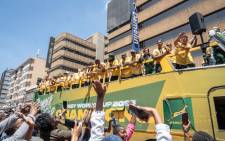 The Springbok squad stopped in the City of Johannesburg on 02 November 2023 as their illustrious tour with the Webb Ellis Cup made its way across the iconic Nelson Mandela Bridge in Braamfontein. Picture: Jacques Nelles/Eyewitness News