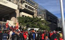 Cosatu members at the City of Cape Town offices, protesting over poor public transport. Picture: Ilze-Marie Le Roux/EWN.