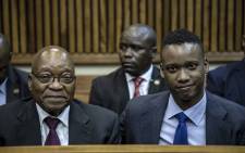 FILE: Duduzane Zuma and his father, former President Jacob Zuma, at the Randburg Magistrates Court on 24 January 2019 for a postponement of his culpable homicide case. Picture: Thomas Holder/EWN