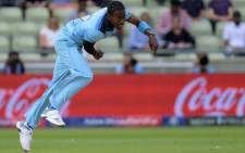 FILE: England's Jofra Archer bowls during the Cricket World Cup semi-final against Australia on 11 July 2019. Picture: @cricketworldcup/Twitter