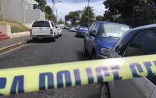 FILE: Police and forensic experts combing the scene of a shooting after prominent advocate Pete Mihalik was gunned down outside a Cape Town school on 30 October 2018. Picture: Kaylynn Palm/EWN.