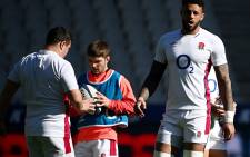 FILE: England's flanker Courtney Lawes (R) attends a captain's run training session at the Stade de France in Saint-Denis, outside Paris, on 17 March 2022, on the eve of the Six Nations rugby union tournament match between France and England. Picture: FRANCK FIFE/AFP