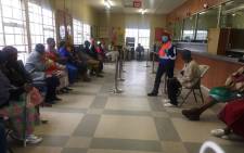 Beneficiaries waiting to collect their social grants at the Pimville Post Office in Soweto on 31 March 2020. Picture: Kgomotso Modise/EWN
