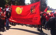 Congress of South African Trade Unions (Cosatu) members singing and dance as they eagerly wait for the march to begin on 7 October 2015. Picture: Kgothatso Mogale/EWN.