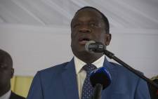 FILE: Zimbabwean President Emmerson Mnangagwa is seen addressing a large crowd at the Zimbabwean Embassy in Pretoria. Mnangagwa is in the country on his first working visit since he was inaugurated in Harare last month. Picture: Ihsaan Haffejee/EWN