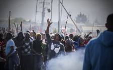 Grabouw residents protest on 10 May 2016 after shacks were demolished in the area. Picture: Thomas Holder/EWN.