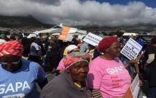 The protest is against the police ministry's apparent failure to implement recommendations by the Khayelitsha Commission of Inquiry a year ago. Picture: Siyabonga Sesant/EWN.