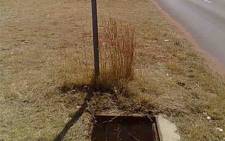 FILE: Cecil Morgan Drive between Brackenfell and Kuilsriver has already lost two manhole covers due to theft. Picture: EWN.