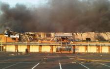 Fire at Princess Crossing shopping complex in Roodepoort. Picture: ER24