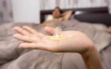 couple-sex-condom-bedroom-relationshipjpeg
